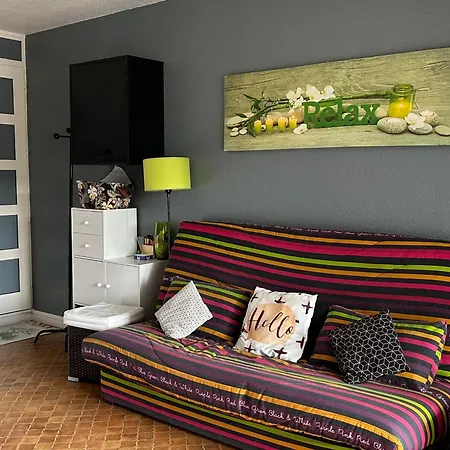 T2 Avec Alcôve à Saint-cyprien, Pkg, Proche - Fr-1-793-8