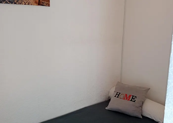 شقة T2 Avec Alcove A Saint-cyprien, Pkg, Proche - Fr-1-793-8 *